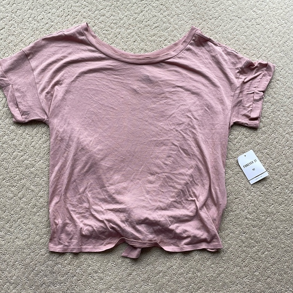 NWT Forever 21 dusty pink workout top tie bavk